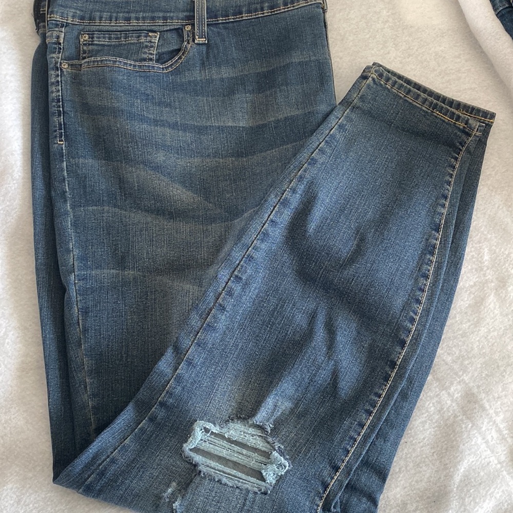 NWT plus size Levi’s - Picture 9 of 9